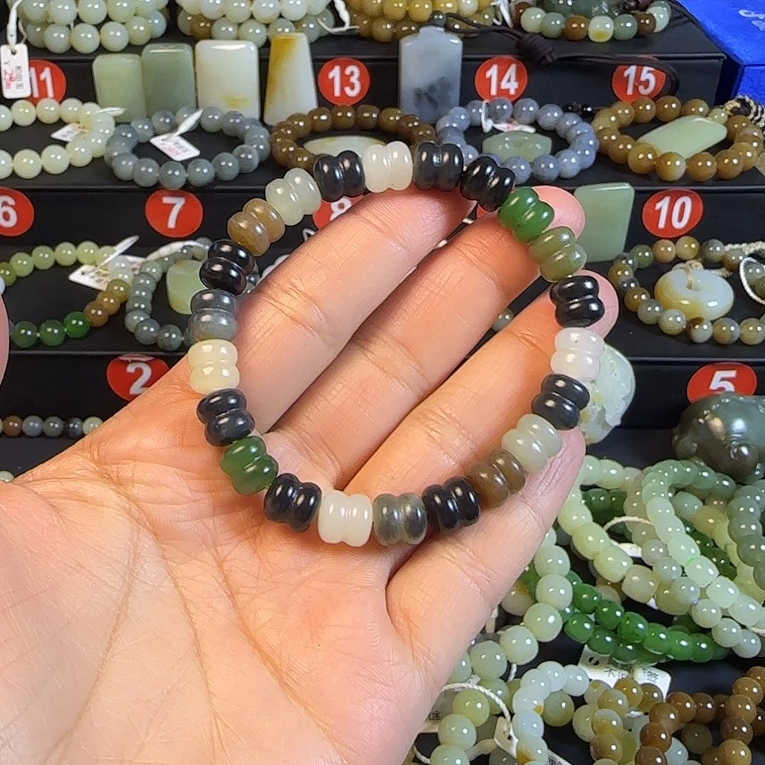 和田玉未镶嵌手链