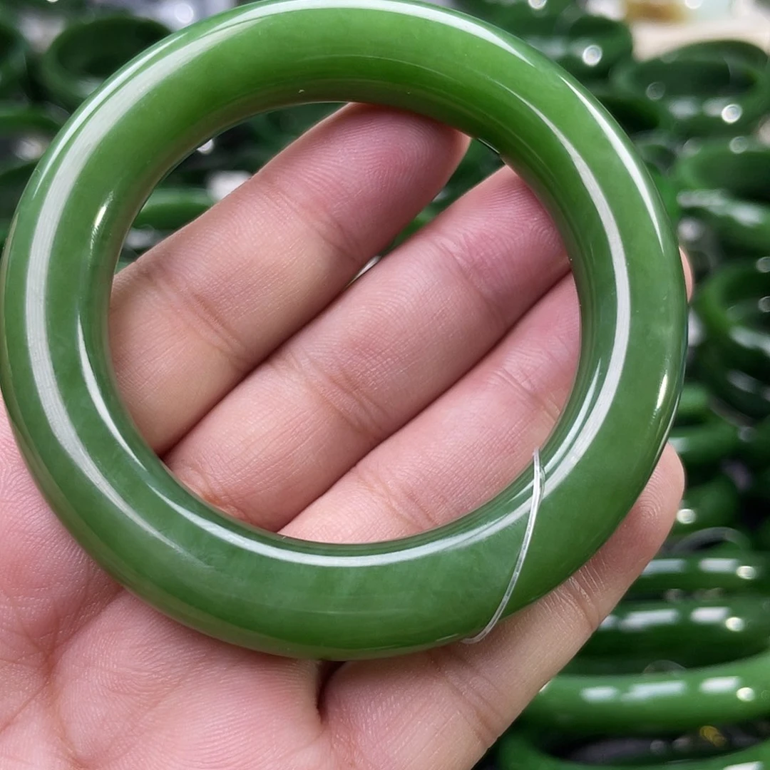 未镶嵌手镯和田玉（碧玉）