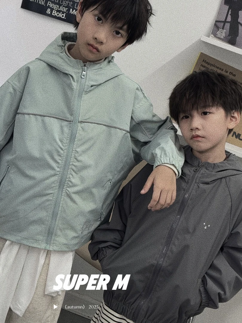 SuperMama  25Autumn 小狗冲锋衣 连帽冲锋衣