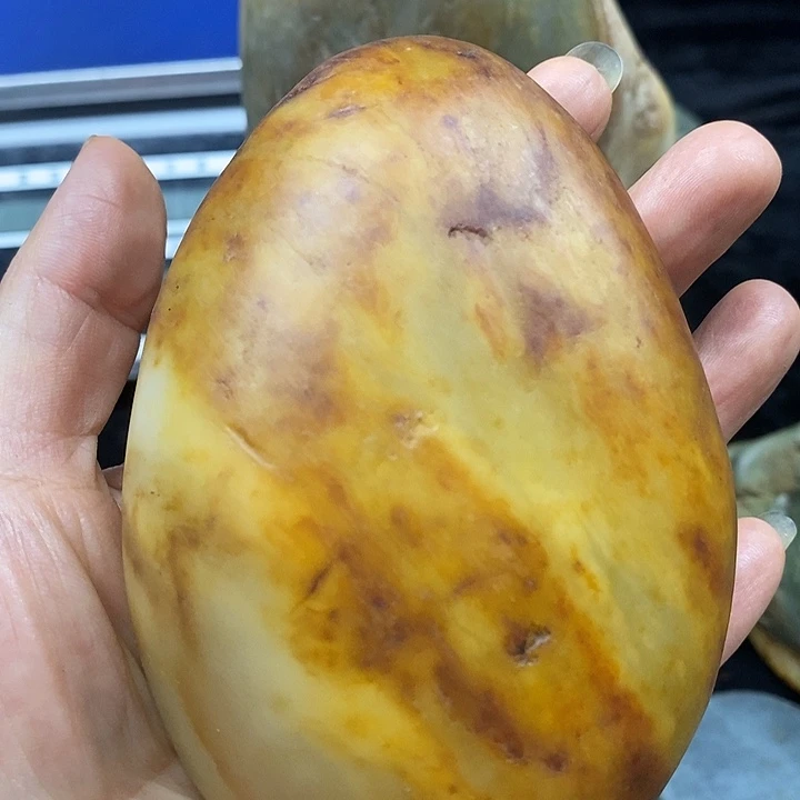 夏***茶和田玉（糖玉）未镶嵌挂件