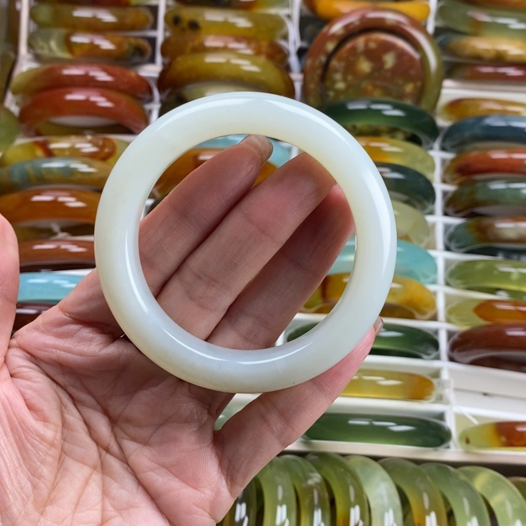 未镶嵌蛇纹石玉手镯55