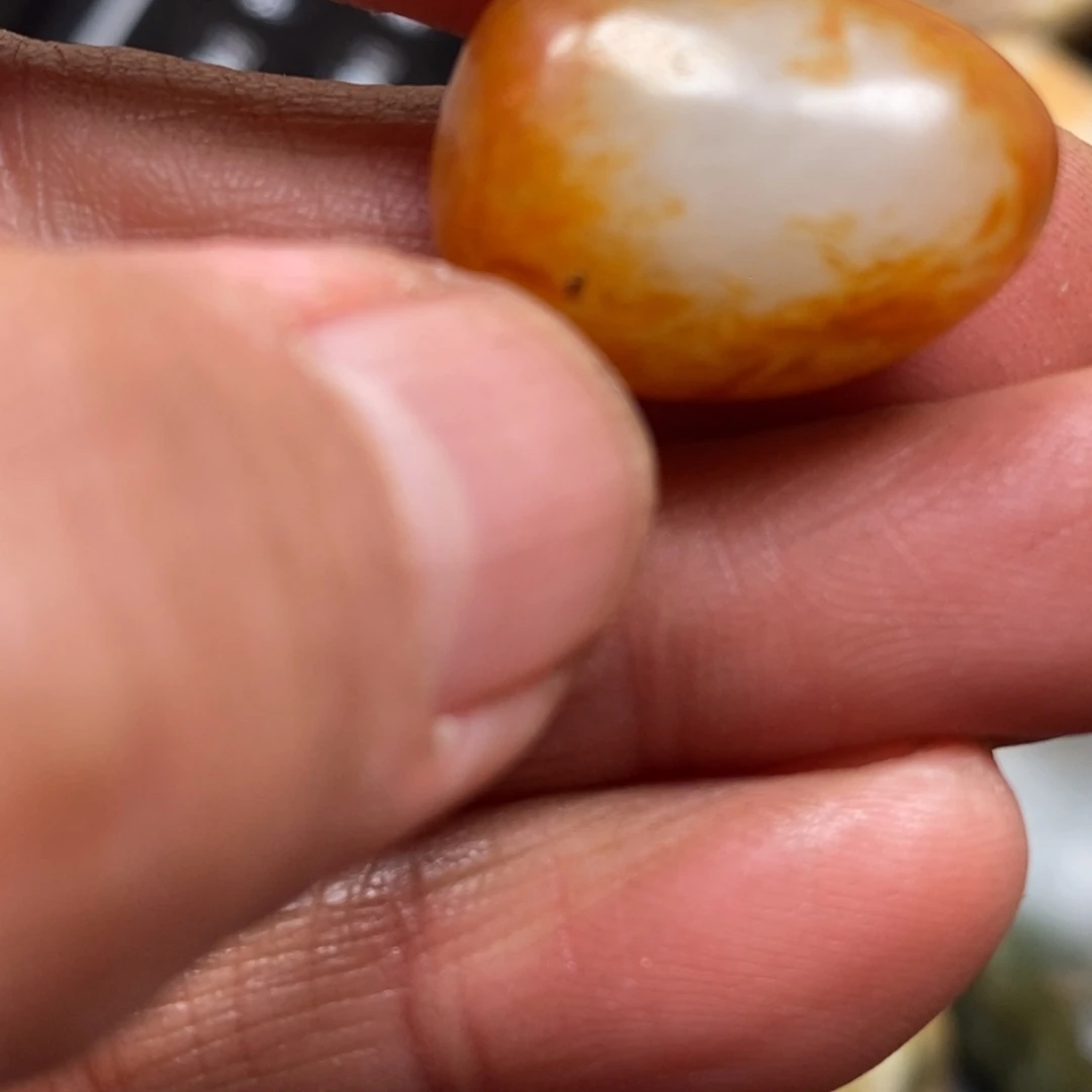 和田玉（糖玉）挂件未镶嵌