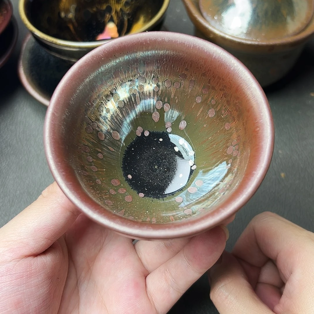 茶盏我也很亿啊好开心哦哈哈好的