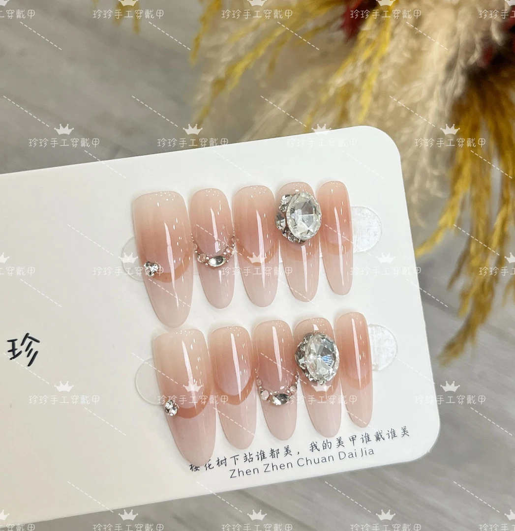 【白月光】珍珍手工穿戴甲显白裸色高级气质镂空法式镶钻美甲贴片