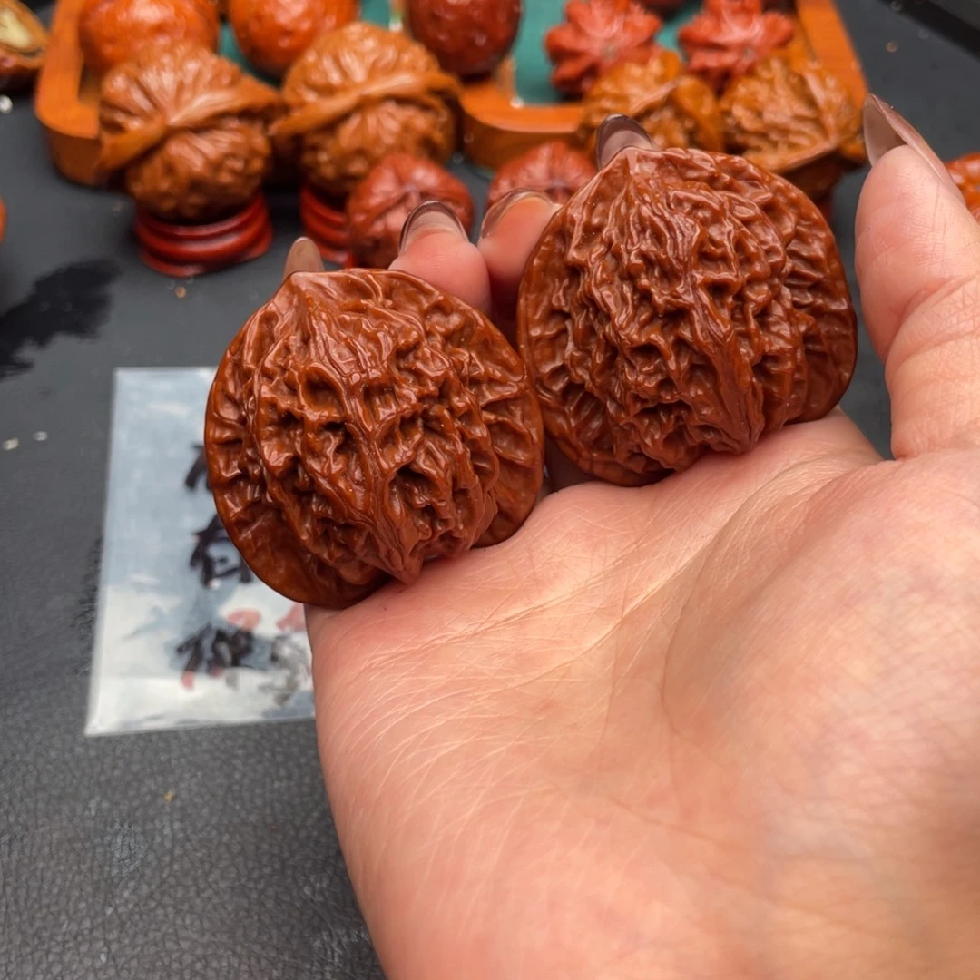 把件文玩核桃盘龙纹