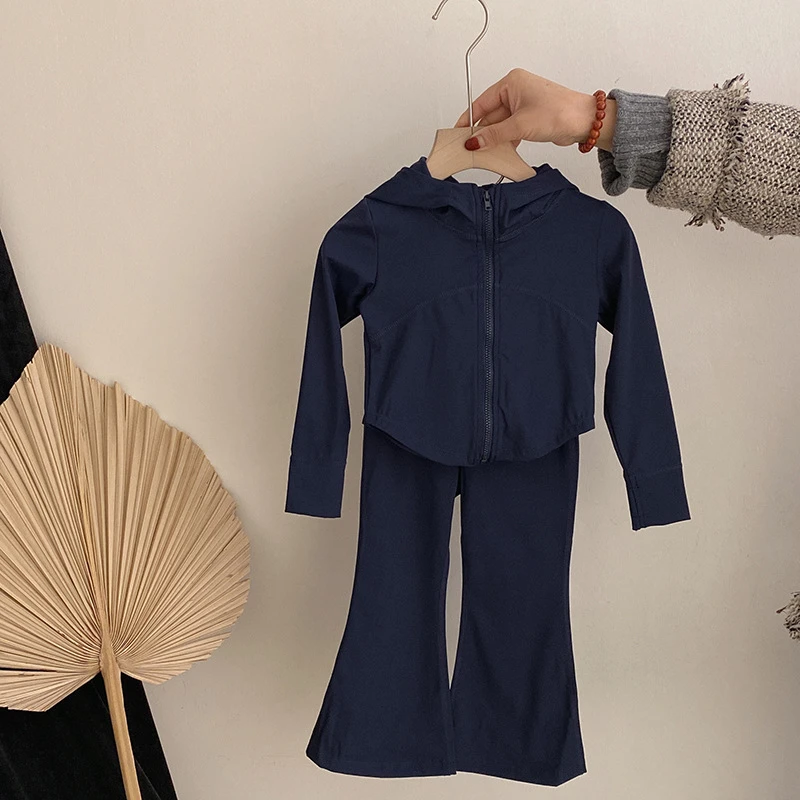 R25060新款韩版女童时尚百搭连帽外套洋气喇叭裤运动潮流春装套装