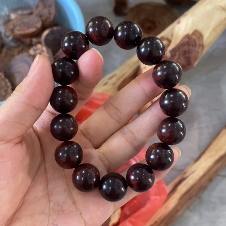 花梨木类成套家具海南黄花梨手串1.5