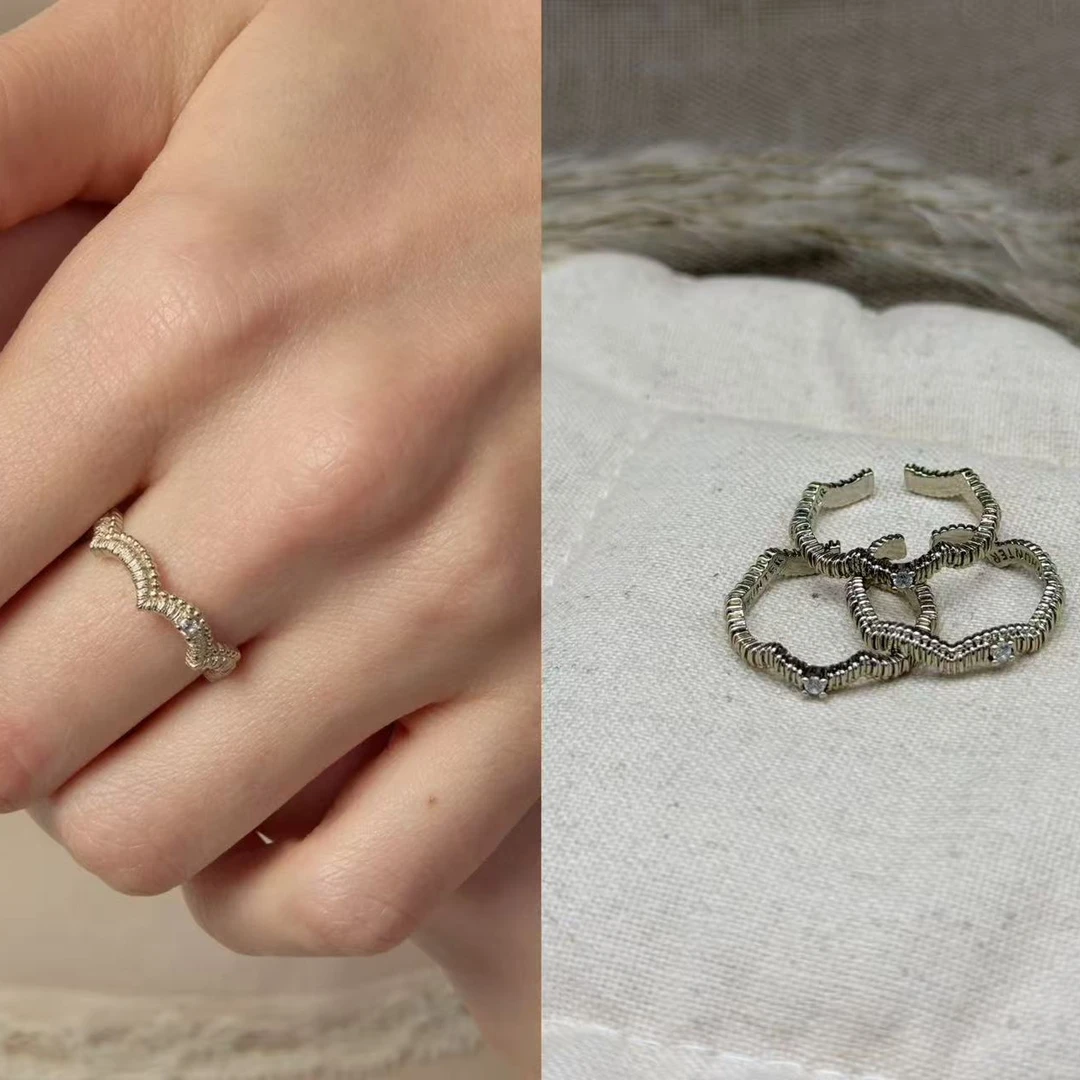 铜合金锆石戒指 F655浅太金色波浪闪闪戒指