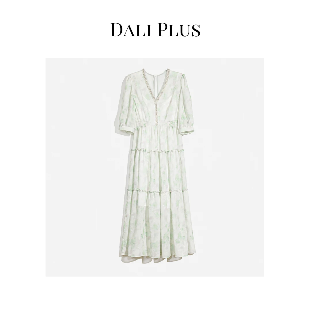 DALI PLUS夏季时尚气质长裙收腰V领绿色精致珍珠边连衣裙-LY300