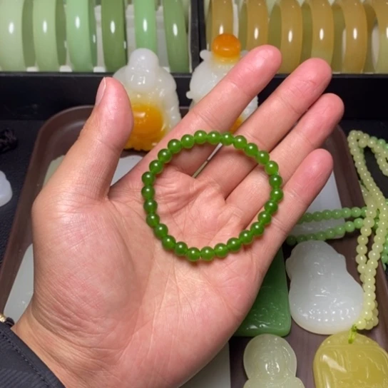 和田玉（碧玉）未镶嵌项链