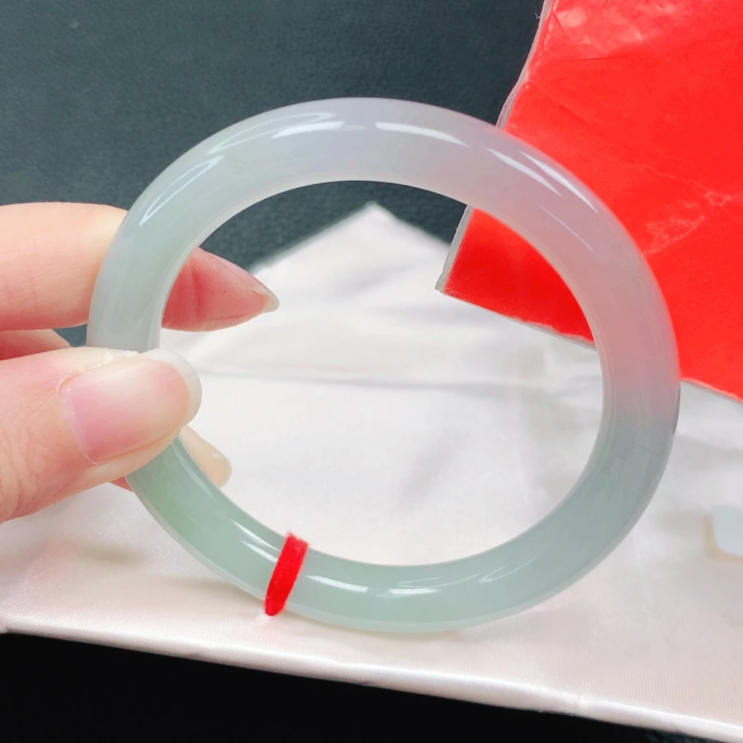 翡翠未镶嵌手镯55圈