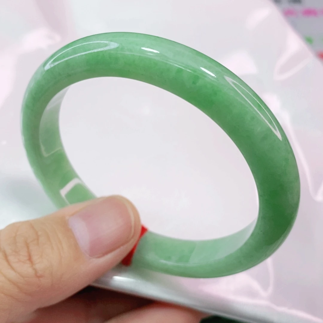 未镶嵌手镯翡翠53.5圈口贵妃