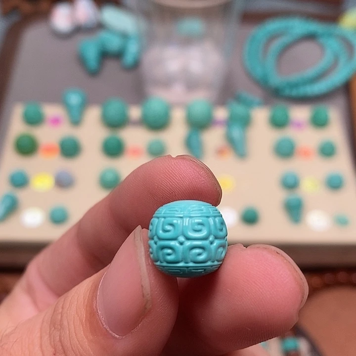 原生态湖北矿散珠配饰，尺寸12.2