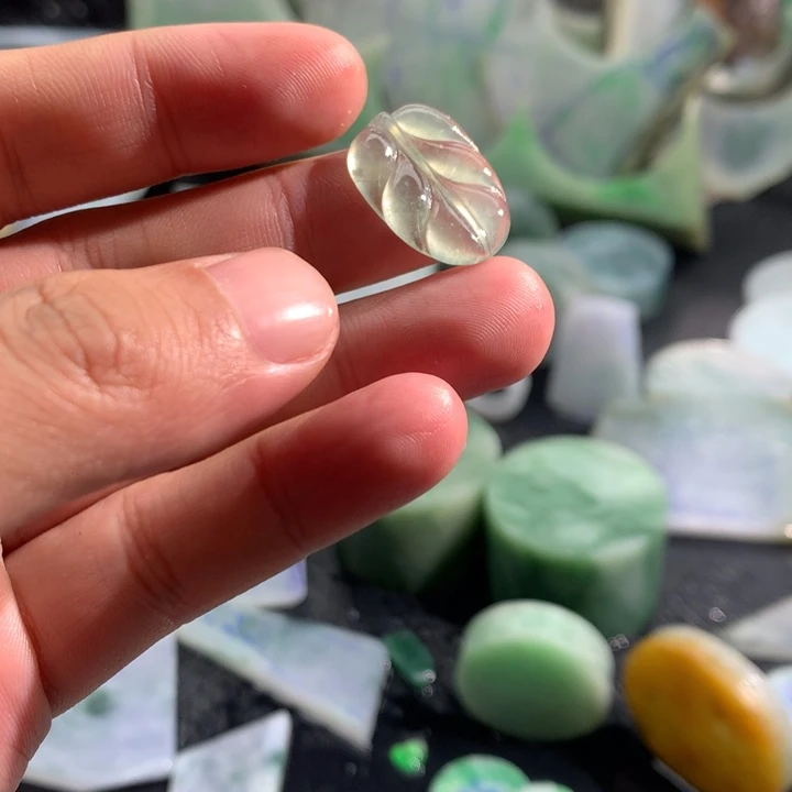 定制翡翠未镶嵌天然翡翠