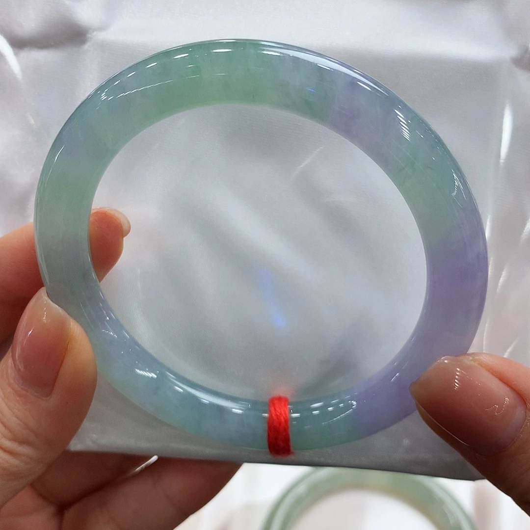 翡翠未镶嵌手镯57圆条两天鉴赏