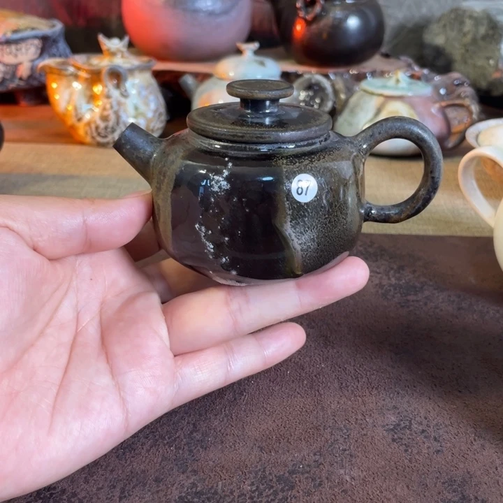 柴烧。   柴烧。 乌金。  87壶。   景德镇