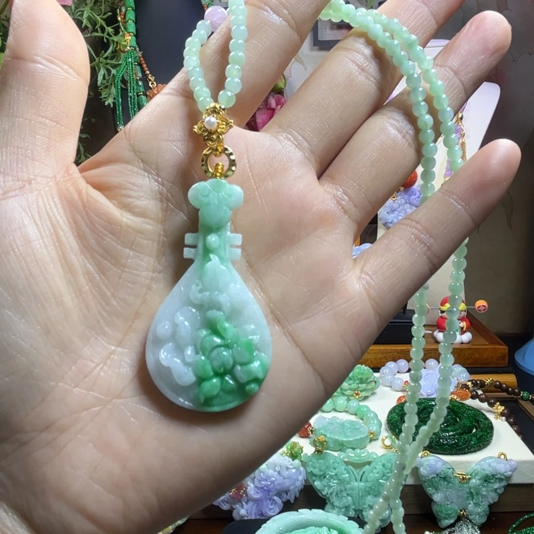 翡翠未镶嵌颈饰天然翡翠