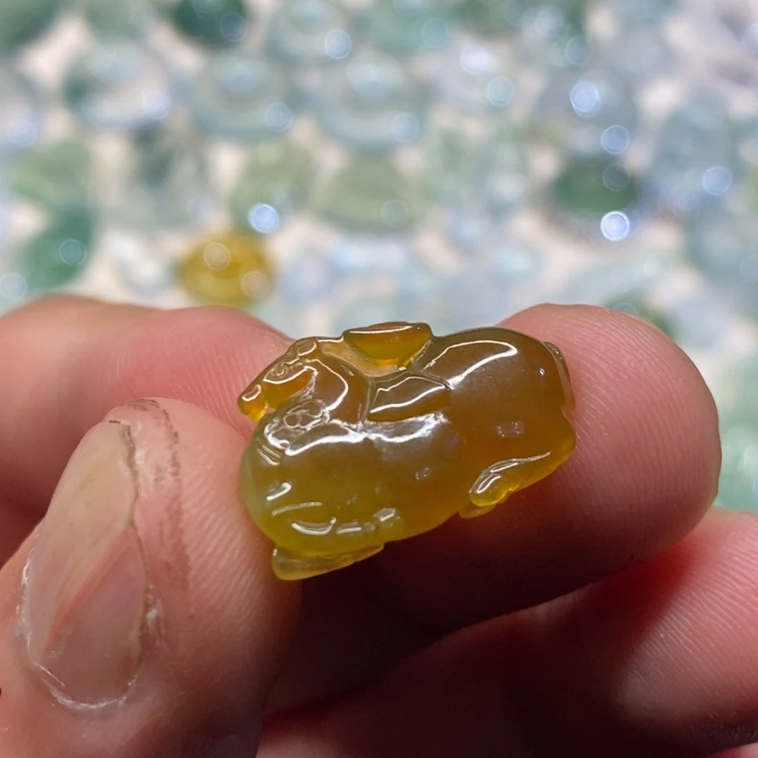 未镶嵌定制翡翠翡翠
