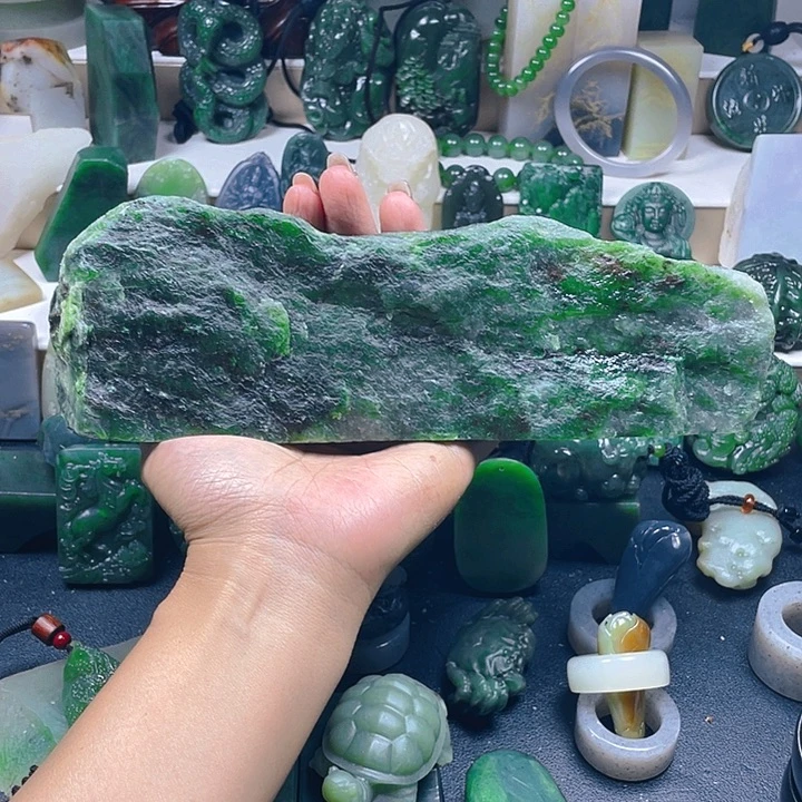 和田玉未镶嵌珠宝半成品