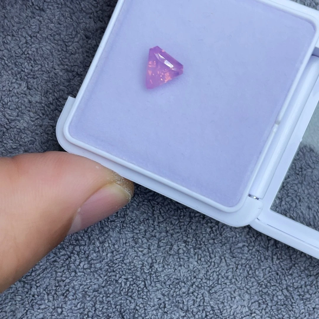尖晶石裸石1.09Ct