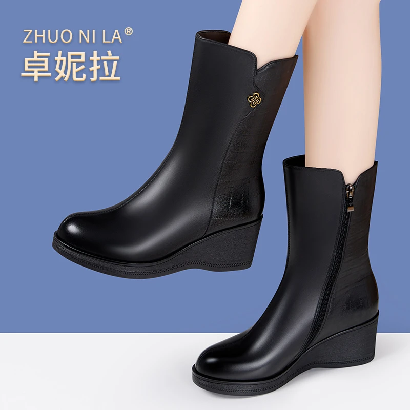 坡跟舒适中筒靴女2025秋冬新款真牛皮保暖圆头百搭中老年妈妈靴子
