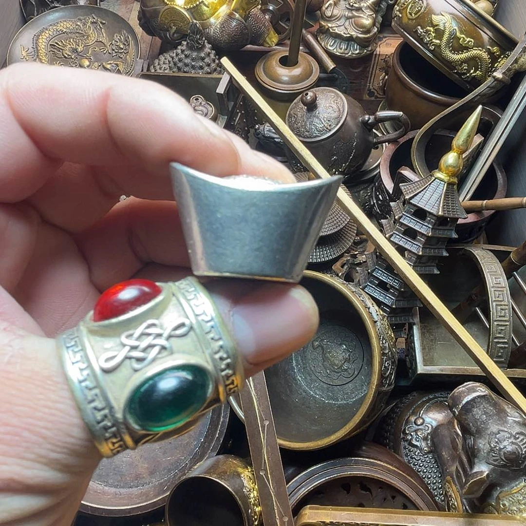精美铜器收藏品等