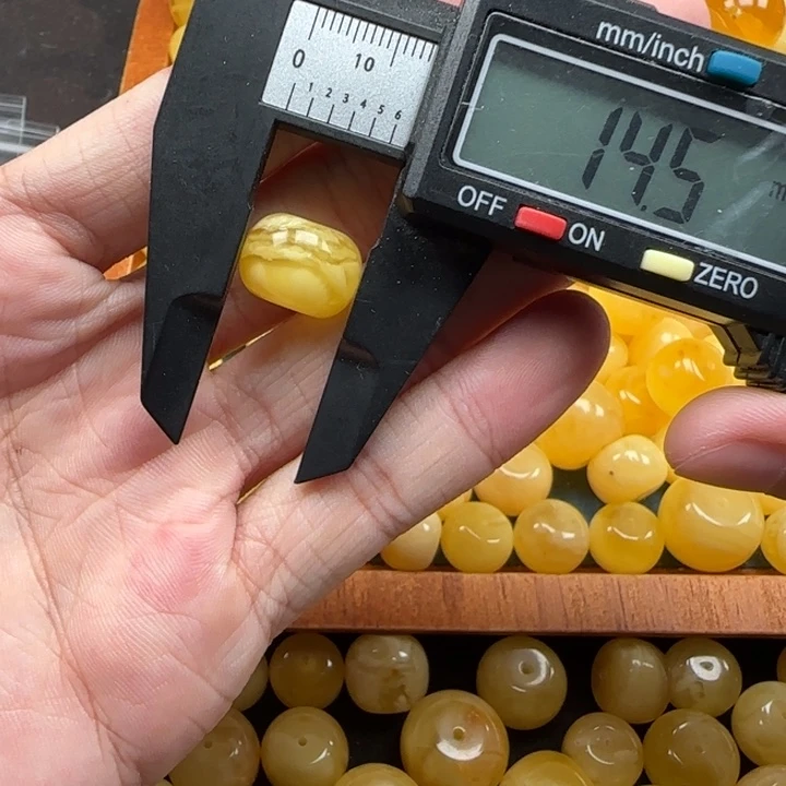 蜜蜡未镶嵌珠宝奇石天然164