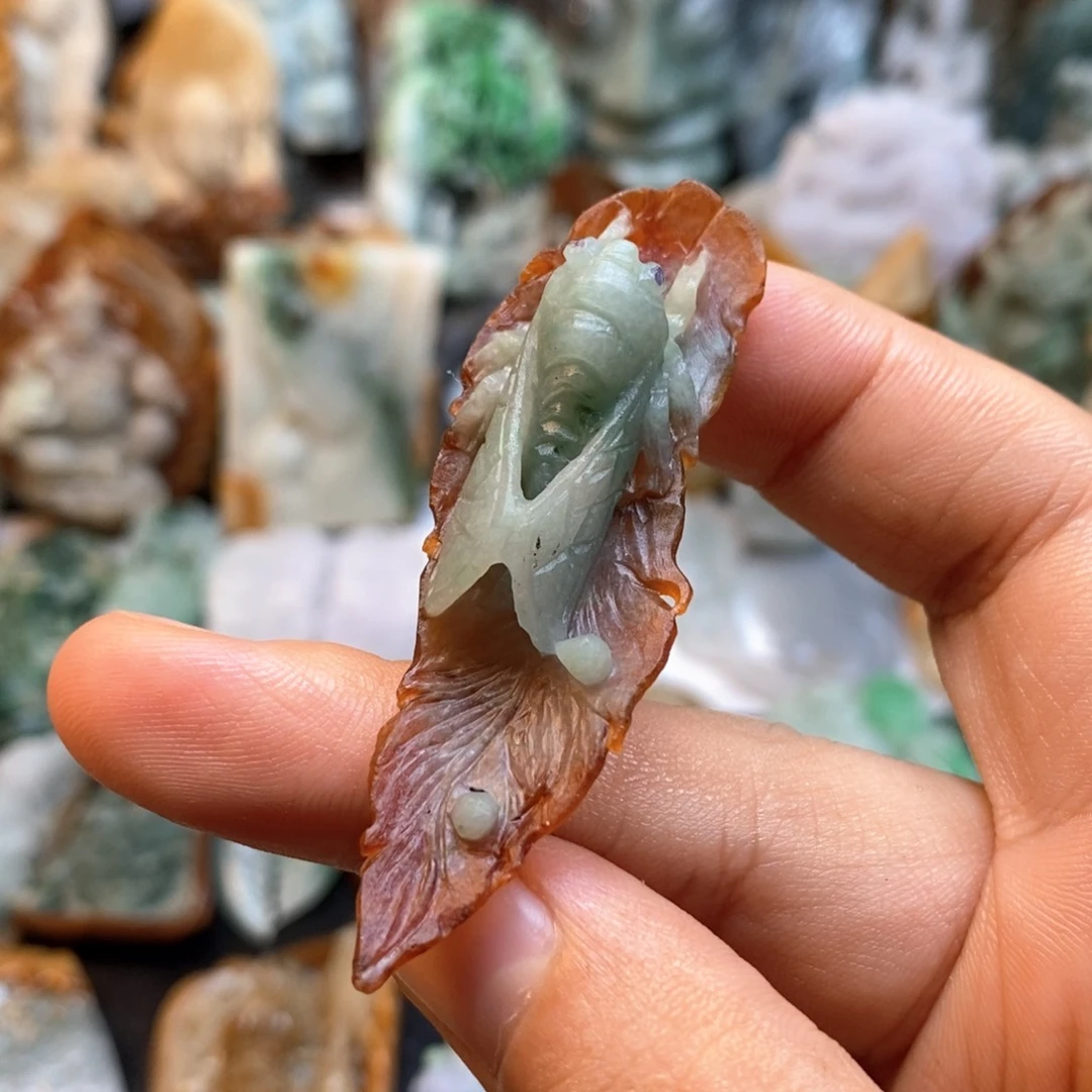 定制翡翠未镶嵌特色82