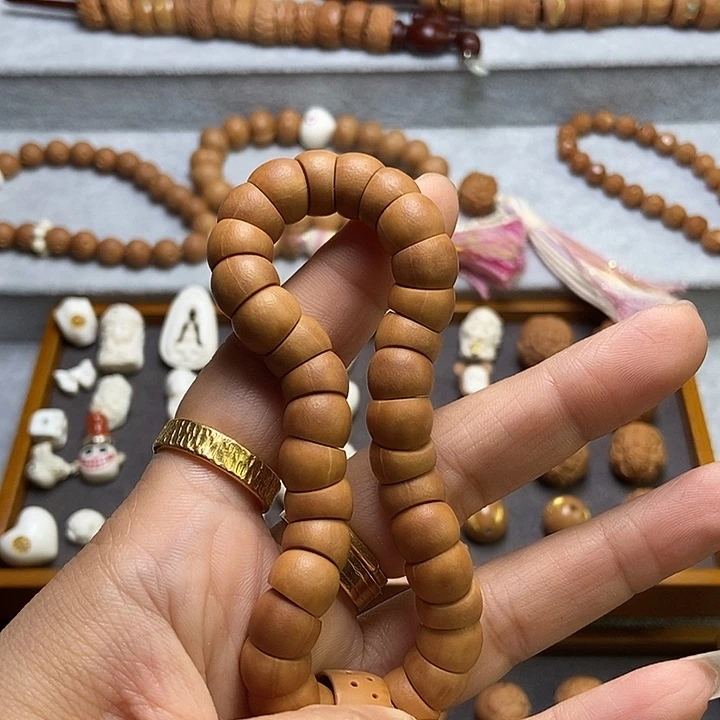 手串桃核画*猫橘皮大肠➕猛犸复刻一个