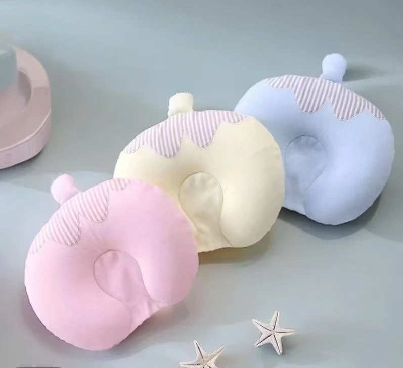 新生儿定型枕婴幼儿记忆枕亲肤透气卡通苹果可拆洗