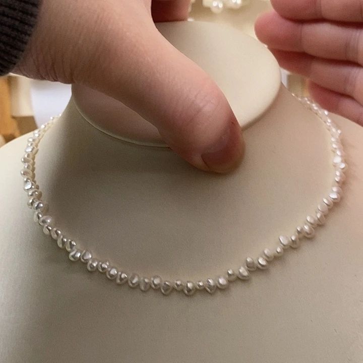 银S925镶嵌淡水珍珠颈饰