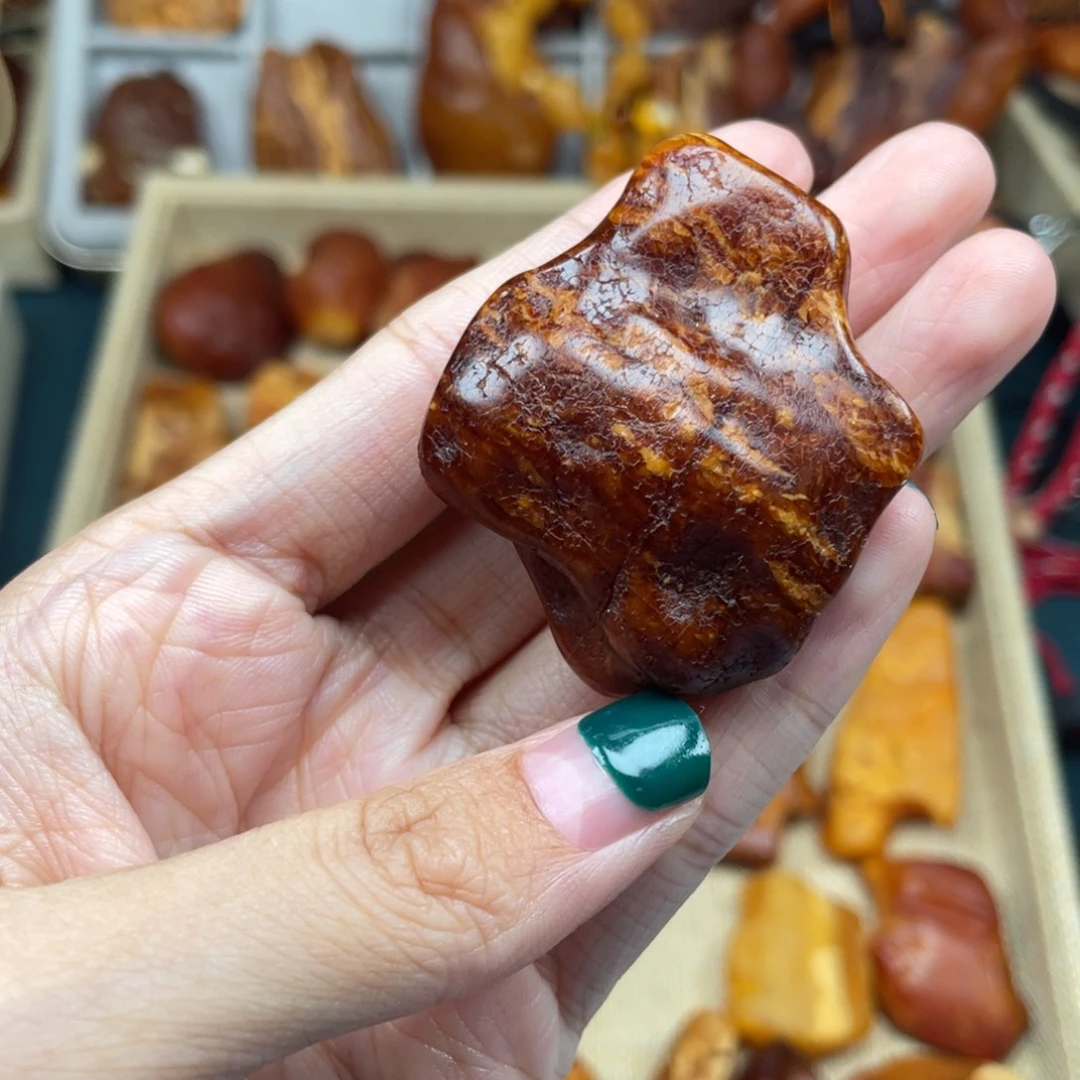 琥珀未镶嵌珠宝奇石