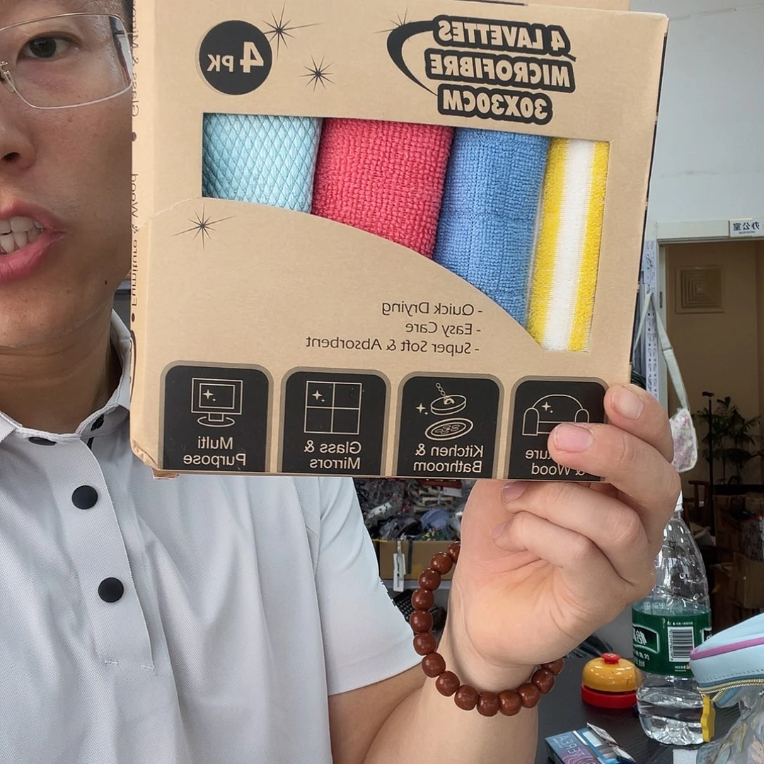 PU化妆包等产品和产品