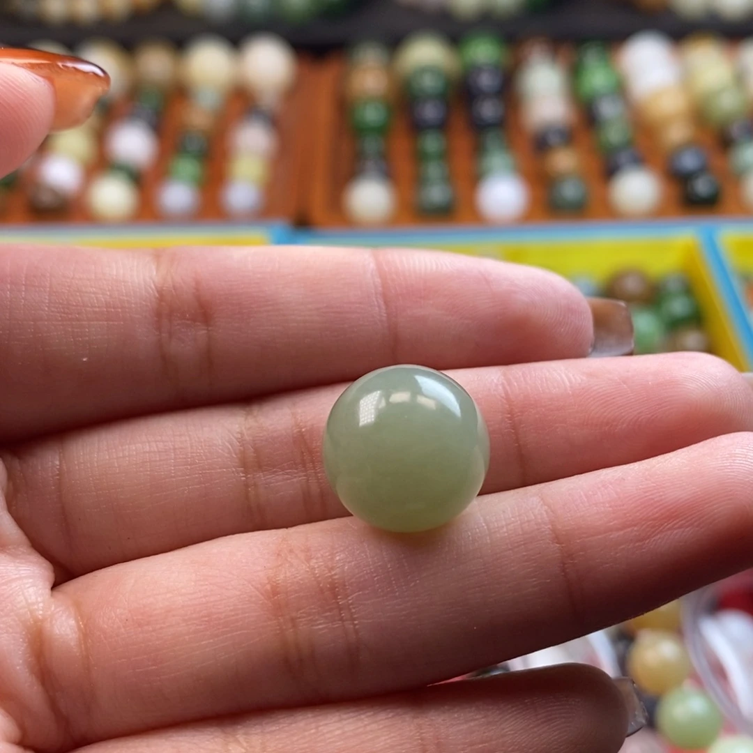 和田玉未镶嵌珠宝奇石福利青白单珠z14