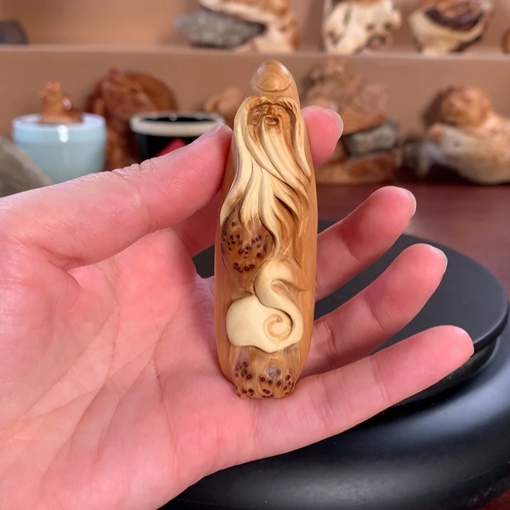 柏木（崖柏）根雕摆件