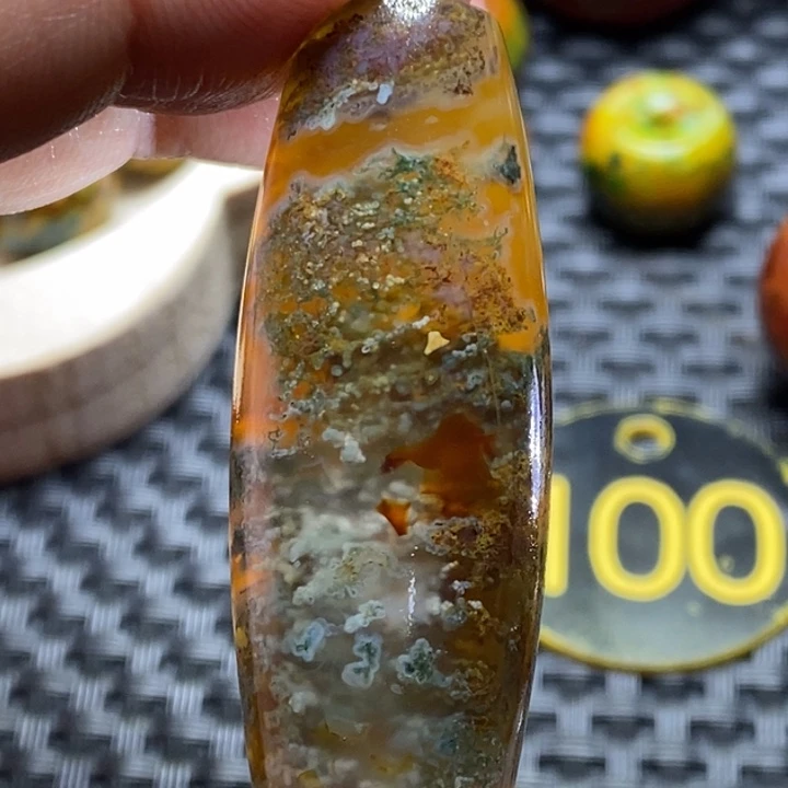 漠***雨玛瑙/玉髓未镶嵌颈饰