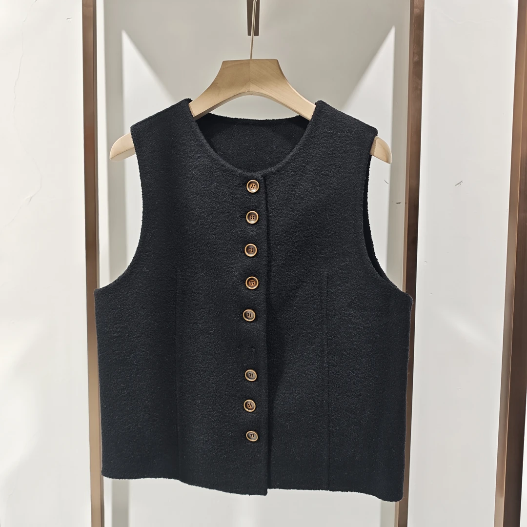 （10061）鄂市产地 单排扣圆领马甲