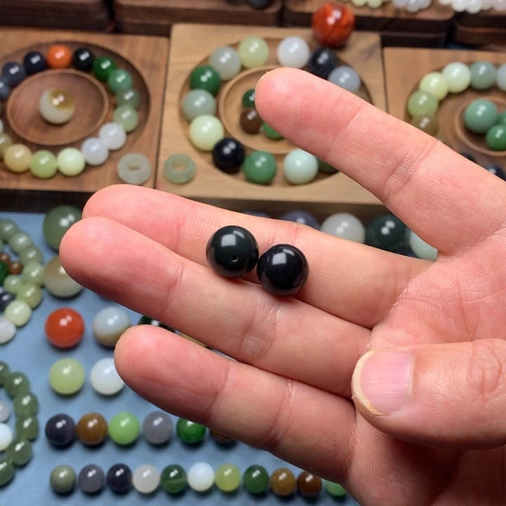 和田玉未镶嵌卡12×2个春***暮