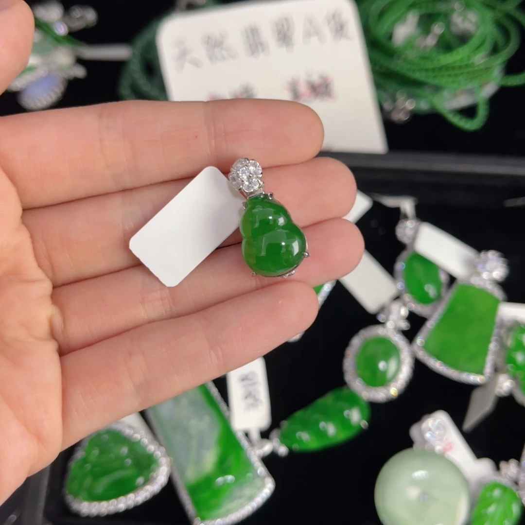 M***L翡翠银S925镶嵌戒指葫芦吊坠