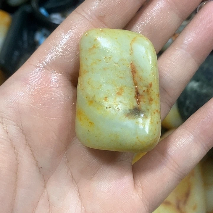 和田玉（糖玉）未镶嵌挂件