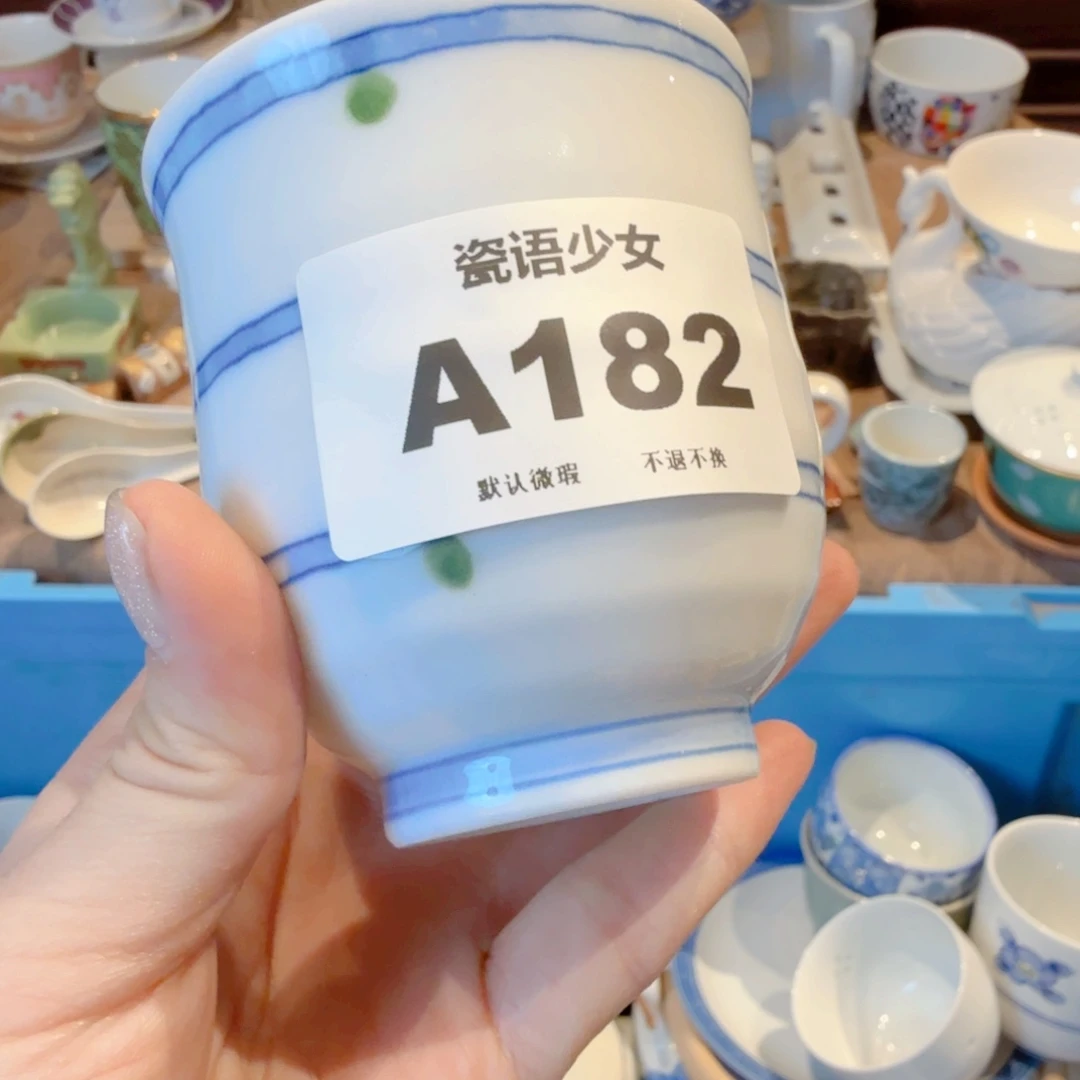 L****哈哈哈哈哈哈哈哈哈哈