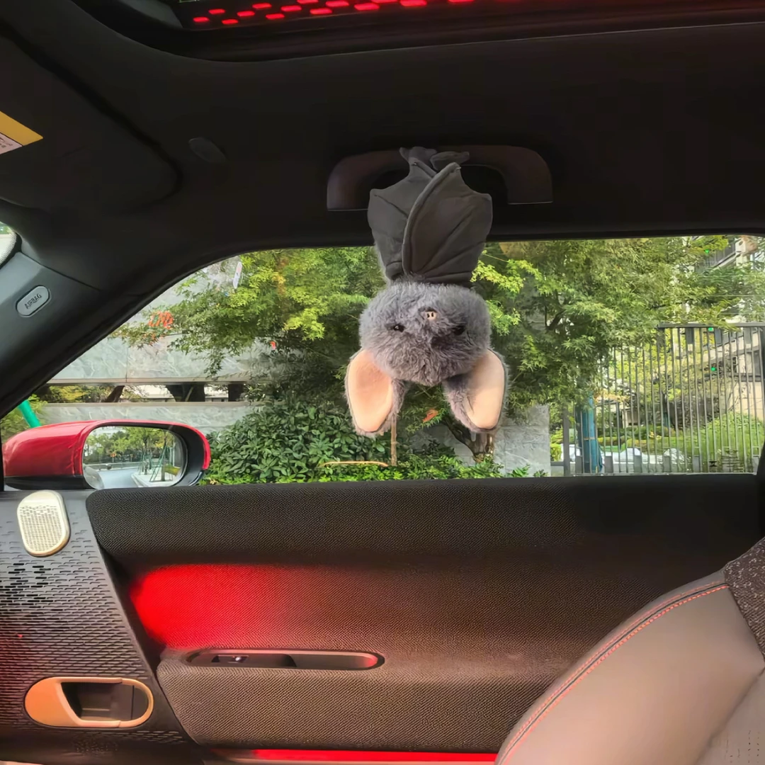 超萌蝙蝠猪布鲁可斯蝙蝠毛绒玩偶趣味车载挂件送朋友礼物收藏纪念