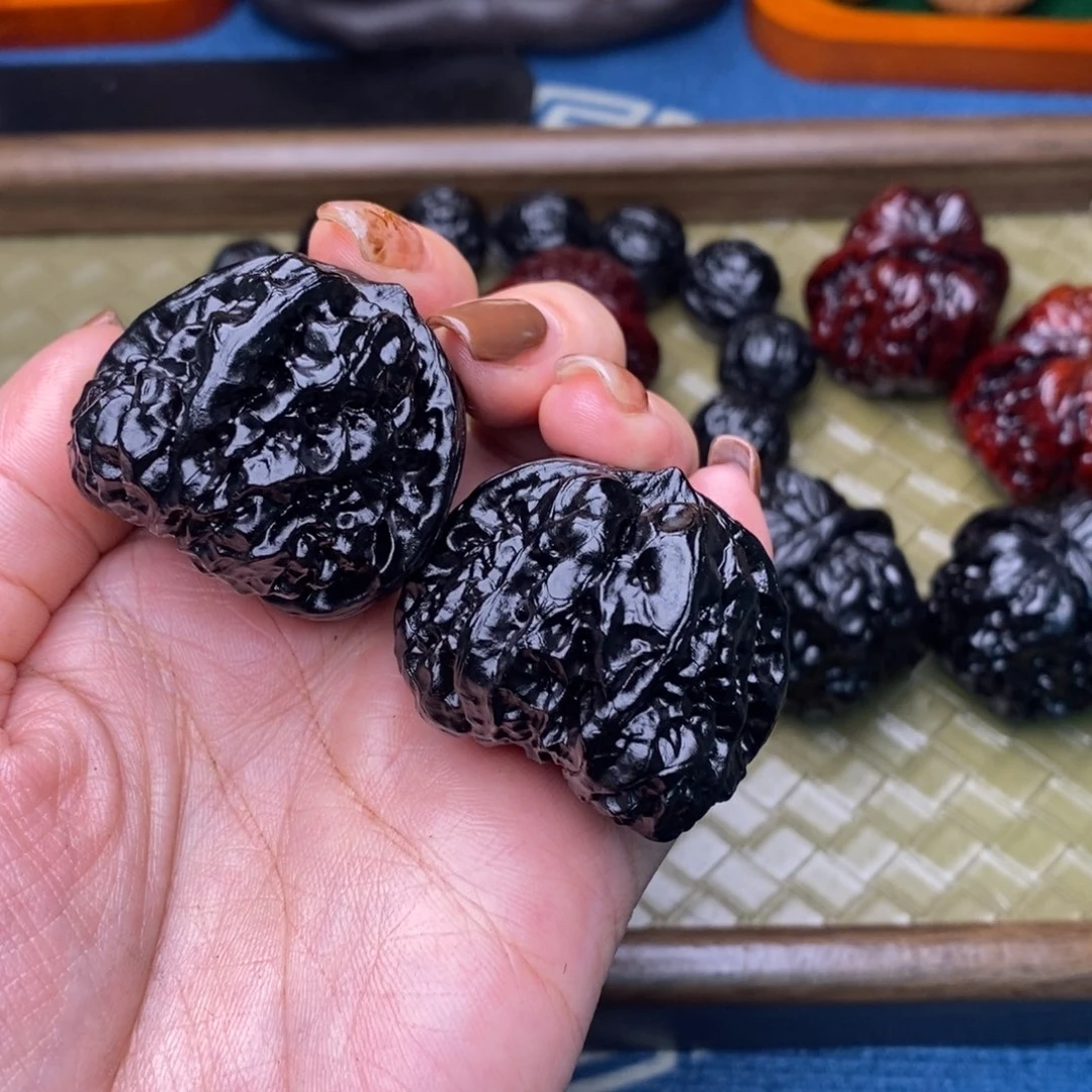 文玩核桃吊坠边40肚42+