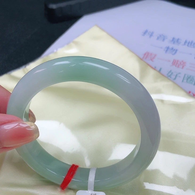 【闪购商品】未镶嵌手镯翡翠55