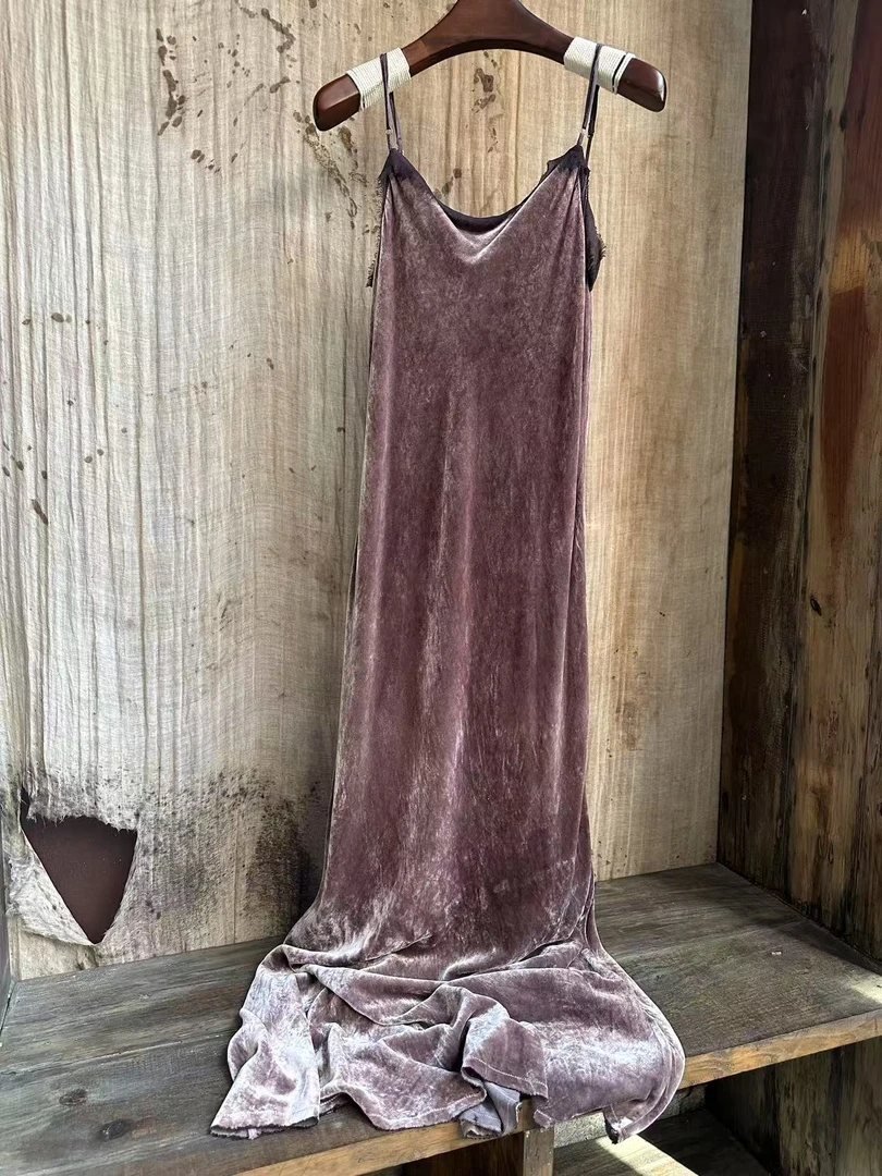 NatureDye 【美侖美奂】GT352725 原创设计丝绒吊带连衣裙