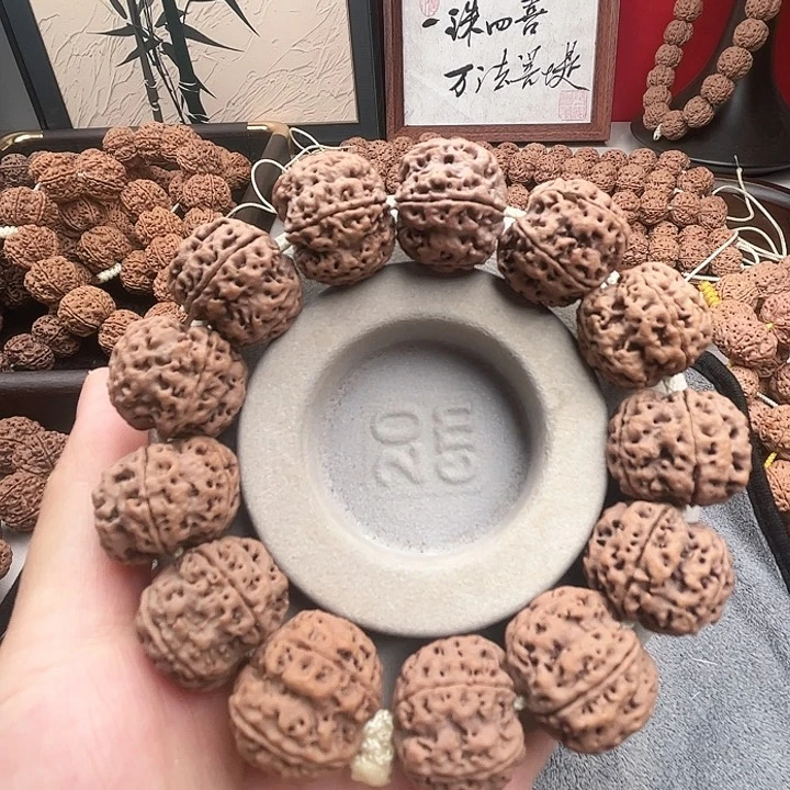 金刚菩提手串方墩双龙梅花22