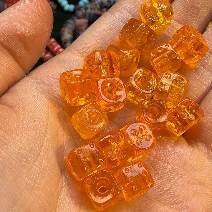 树脂非金属瑕疵处理10个随机发