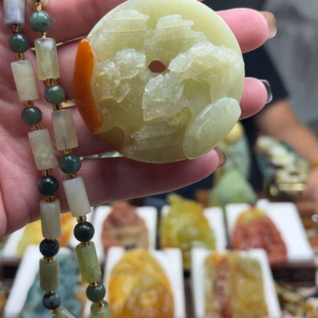 岫玉未镶嵌挂件挂件