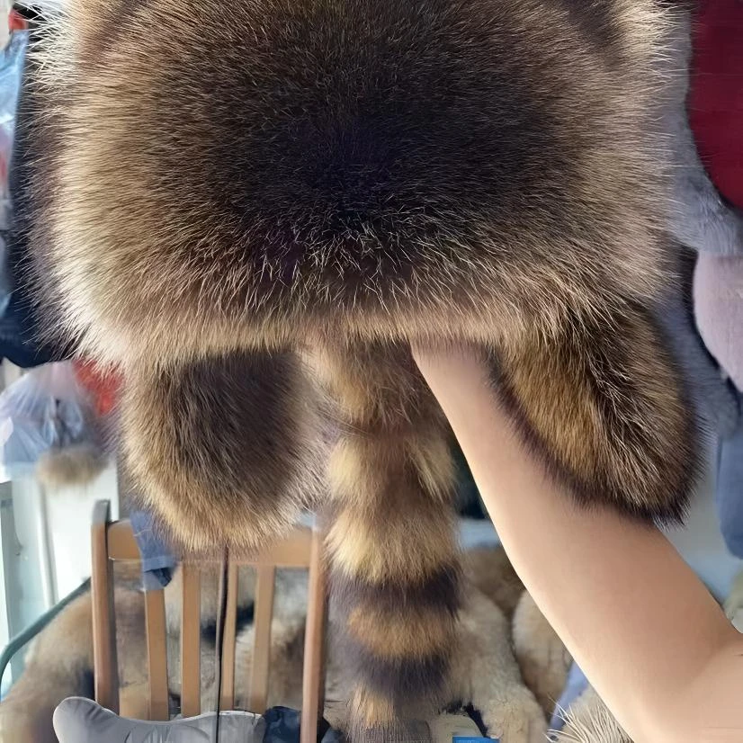 超萌小浣熊带尾巴狐狸帽秋冬冬毛皮草毛保暖帽子儿童毛绒加厚