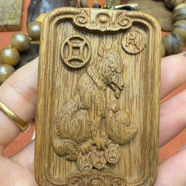 大叶紫檀（黑酸枝木类）